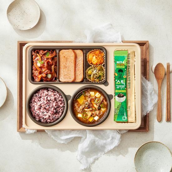 [건강집밥] 우삼겹된장찌개 제육 백반 한상